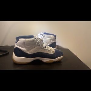 Air Jordan 11 win like 82